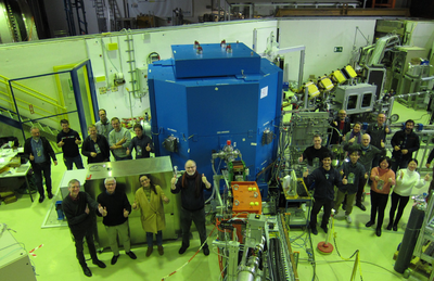 Erste Neutronen aus Neutronenquelle der nächsten Generation in Jülich